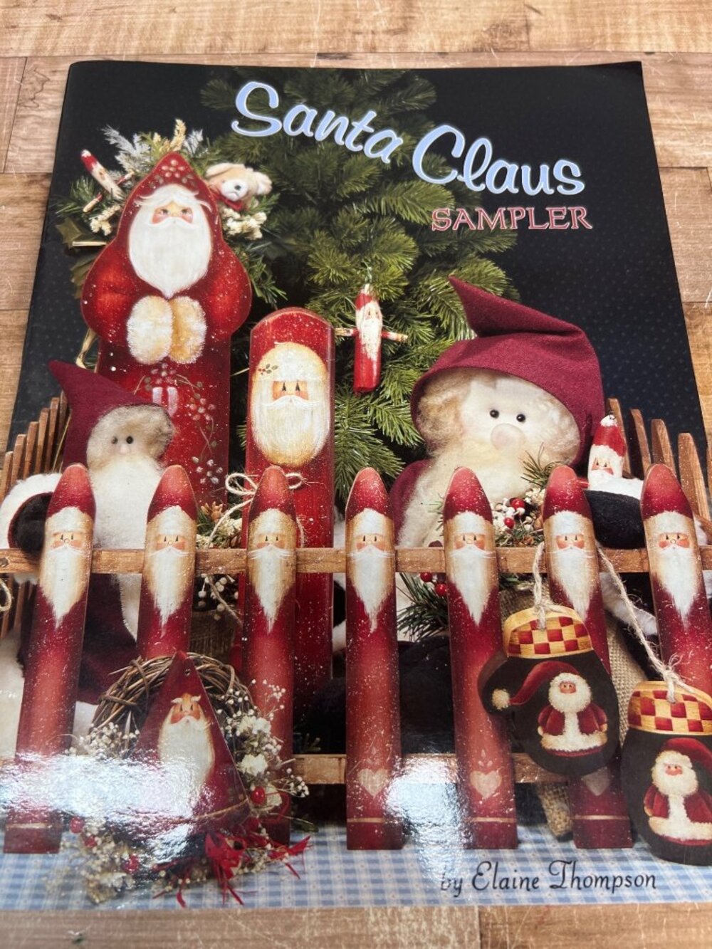 Santa Claus Sampler Tole Painting Designs Book By Elaine Thompson